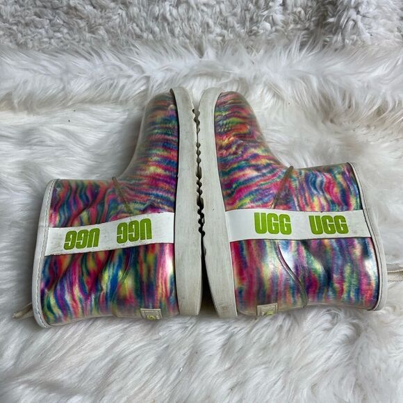 UGG Big Kids Classic Clear Mini Pixelate Boot Multi marble Color Boot girl SZ4.5 - Picture 6 of 9